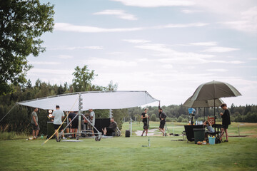 五年级下册科学题现在的家鸡是怎么来的-