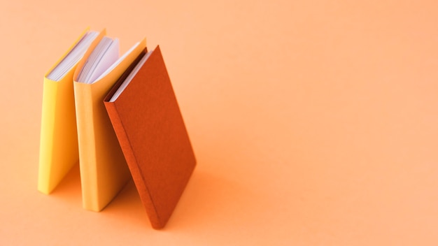 五年级下册科学题现在的家鸡是怎么来的-