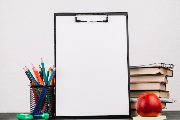 现代诗歌精选（二十篇）